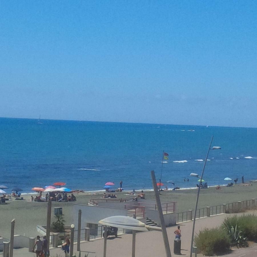 Apartment With Seaview Casa Davidoff Lido di Ostia Exteriör bild